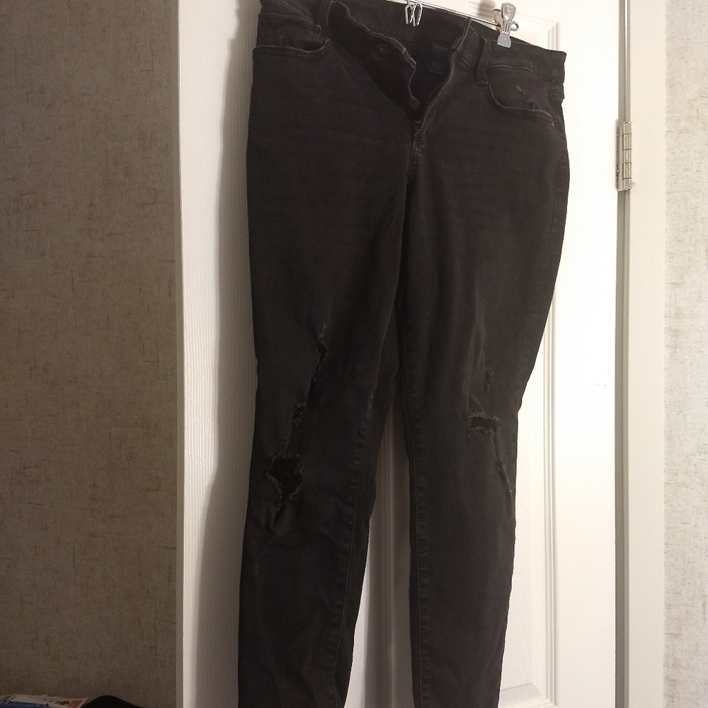 Jeans( mid and high rise)
